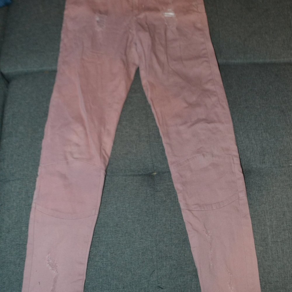 Strech Pink Ripped Jeans